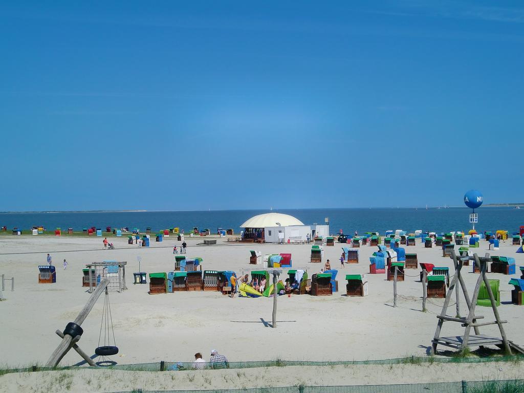 Ferienhaeuser Dornumersiel Bagian luar foto
